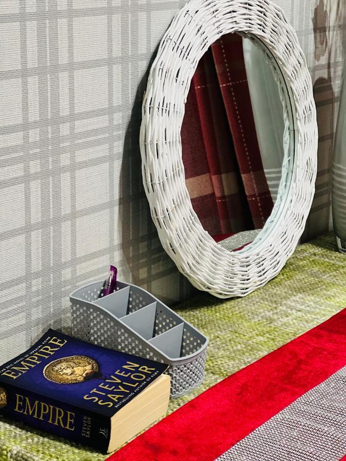 شقة Historic Royal Mile Flat , 5Min From Waverly Railway Station إدنبرة المظهر الخارجي الصورة